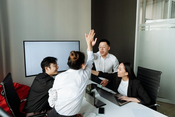 Stratégies de vente et marketing pour optimiser vos résultats commerciaux